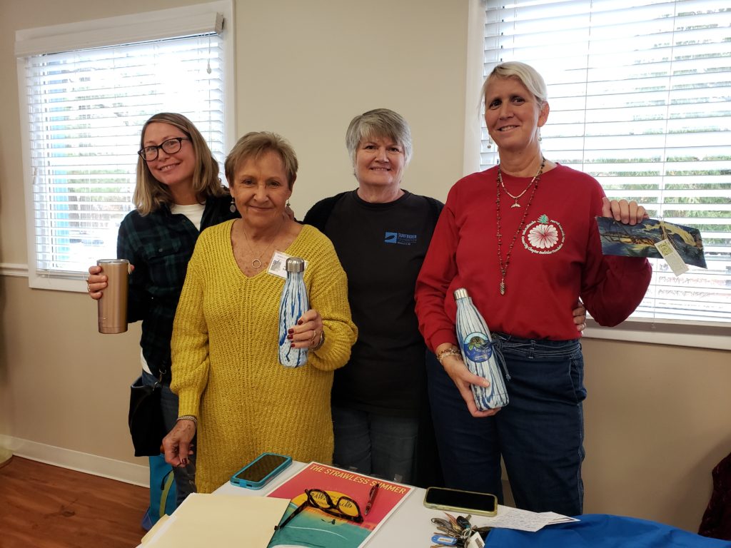 Surfrider Foundation's Jane Robinson and Leah Fuller with volunteer Bonnie Preziosi and DWC VP Harriet Batis Nov 18, 2019(1)